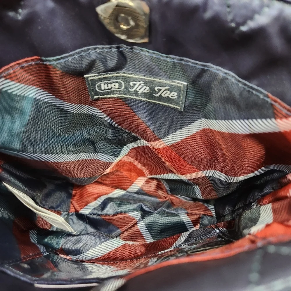 Lug Tiptoe Mini Quilted Crossbody - Picture 4 of 4